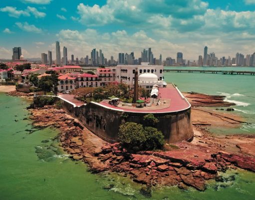 La Puerta de Entrada a la Historia Panameña